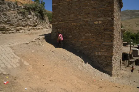 DSC_2023-DVYCZG5_111-tr