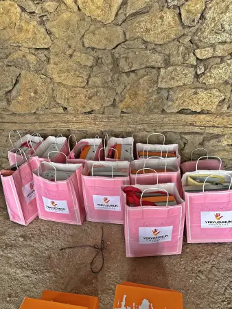 IMG_3717-75TZ5VPW_6706-tr